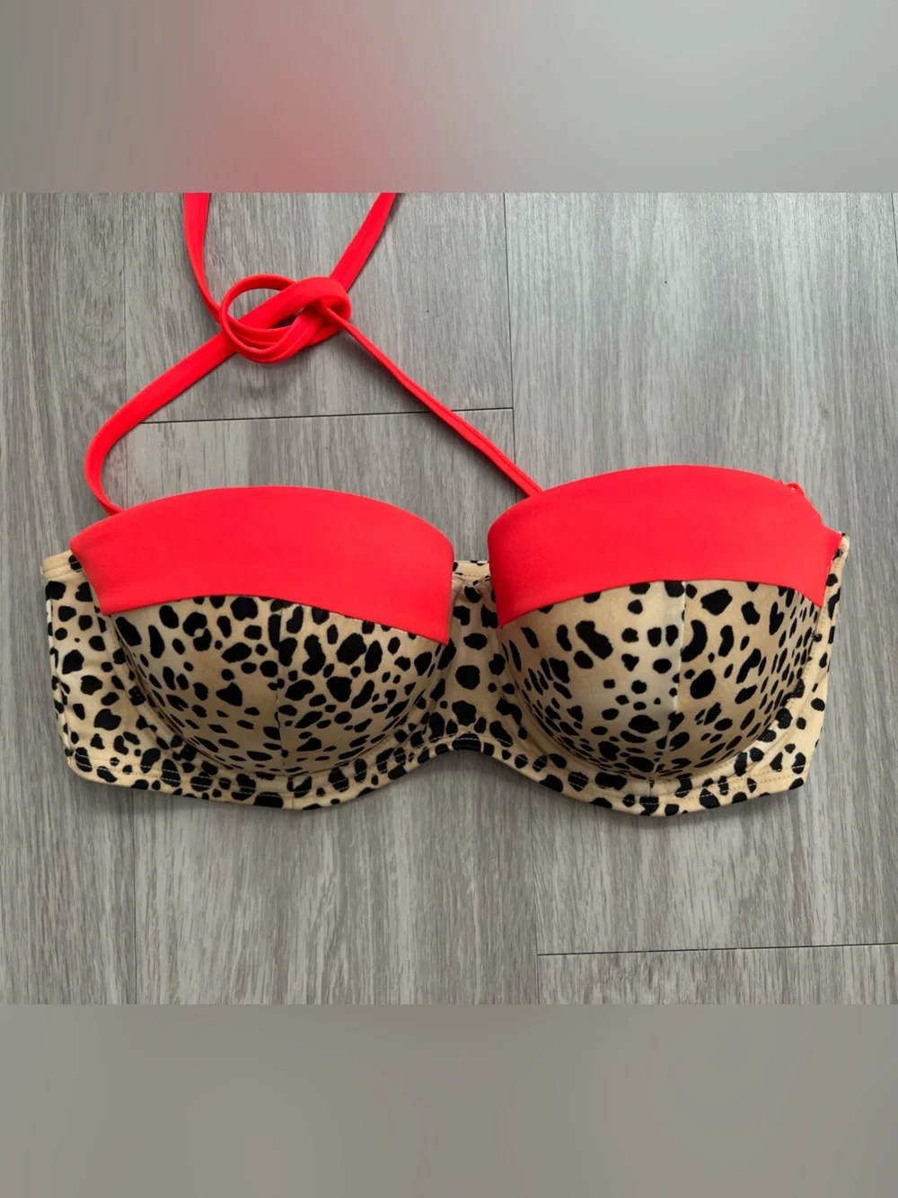 Victoria’s Secret Cheetah Print Halter Bikini Top 36D